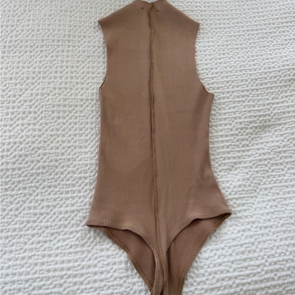 Lulus Ribbed Bodysuit - Picture 4 of 4